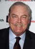 photo Stacy Keach (voz)